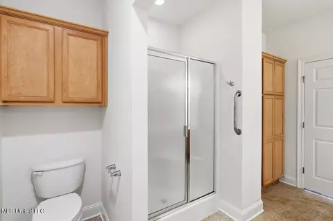 Bath - 720 Independence Blvd, Flowood, MS 39232 photo 2 of 3