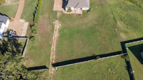 View/Area - 537 Vinson Rd, Hernando, MS 38632 photo 1 of 2