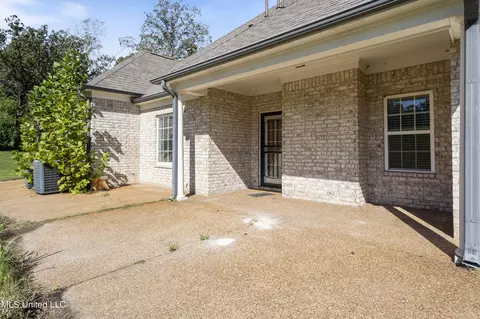 Exterior - 537 Vinson Rd, Hernando, MS 38632 photo 6 of 6
