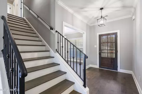 Entry Way - 537 Vinson Rd, Hernando, MS 38632 photo 1 of 2