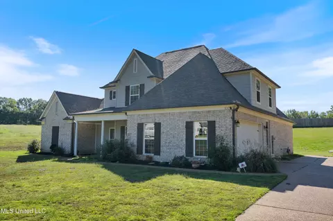 Exterior - 537 Vinson Rd, Hernando, MS 38632 photo 2 of 6