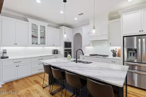 Kitchen - 342 Royal Pond Cir, Flowood, MS 39232 photo 1 of 5