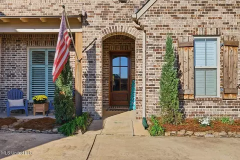 Exterior - 342 Royal Pond Cir, Flowood, MS 39232 photo 2 of 5