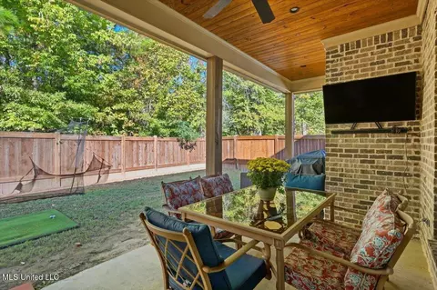 Exterior - 342 Royal Pond Cir, Flowood, MS 39232 photo 3 of 5