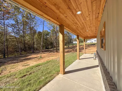 Exterior - 533 Hudson Rd, Sardis, MS 38666 photo 19 of 22