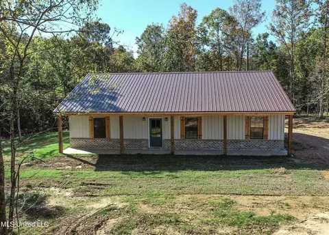 533 Hudson Rd, Sardis, MS 38666