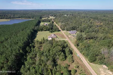 Dresden Place, Raymond, MS 39154 photo 7