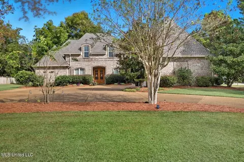 202 Esplanade Dr, Brandon, MS 39047