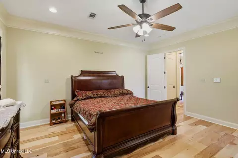 Bedroom - 202 Esplanade Dr, Brandon, MS 39047 photo 2 of 10