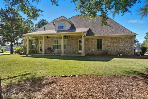 Exterior - 202 Esplanade Dr, Brandon, MS 39047 photo 9 of 11