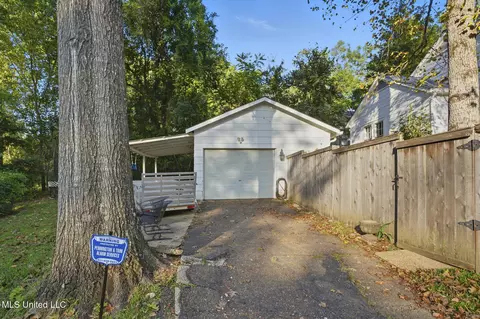 Exterior - 1711 Poplar Blvd, Jackson, MS 39202 photo 9 of 9