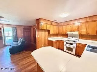 1029 Loom St, Wesson, MS 39191 photo 6