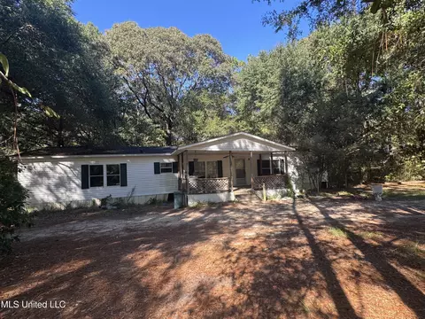 170 Oakhaven Dr, Lucedale, MS 39452 photo 2