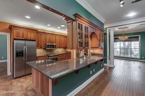 Kitchen - 103 Copperridge Dr, Brandon, MS 39042 photo 1 of 7
