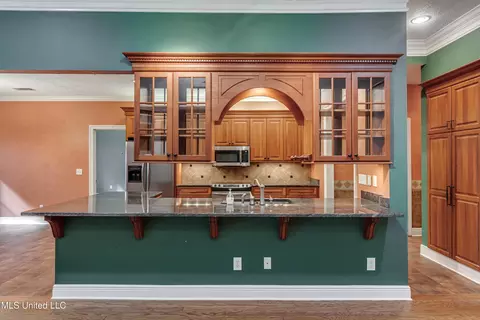 Kitchen - 103 Copperridge Dr, Brandon, MS 39042 photo 2 of 7