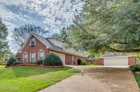 Exterior - 103 Copperridge Dr, Brandon, MS 39042 photo 3 of 10