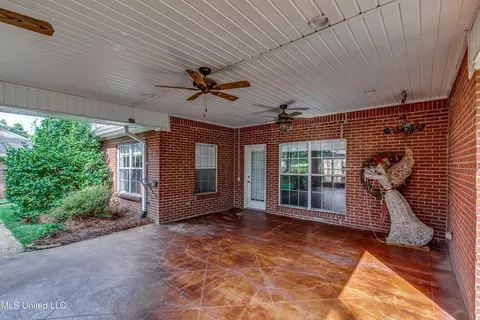 Exterior - 103 Copperridge Dr, Brandon, MS 39042 photo 4 of 10