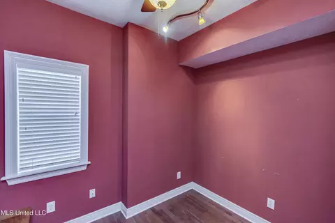 Bedroom - 103 Copperridge Dr, Brandon, MS 39042 photo 9 of 11