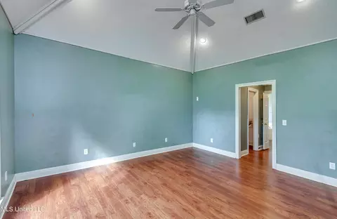 Bedroom - 103 Copperridge Dr, Brandon, MS 39042 photo 2 of 11