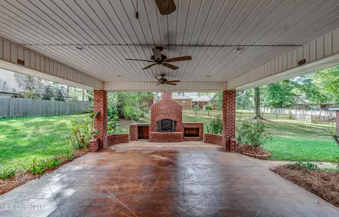 Exterior - 103 Copperridge Dr, Brandon, MS 39042 photo 5 of 10