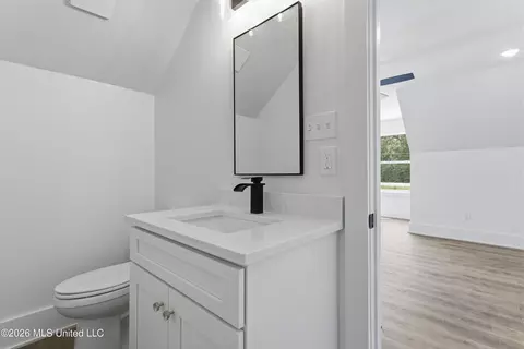 Bath - 4180 Longleaf Pl, Saucier, MS 39574 photo 3 of 4