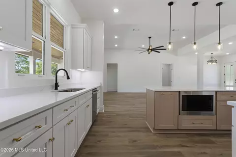 Kitchen - 4180 Longleaf Pl, Saucier, MS 39574 photo 5 of 5