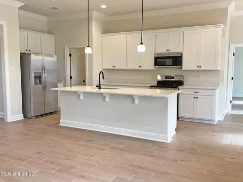 Kitchen - 20 Cameron Cv, Long Beach, MS 39560 photo 1 of 1