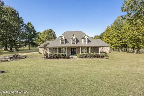 20 Surrey Loop, Byhalia, MS 38611
