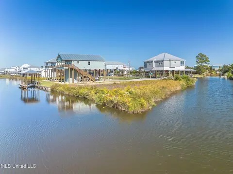 Ceylon Street, Bay Saint Louis, MS 39520