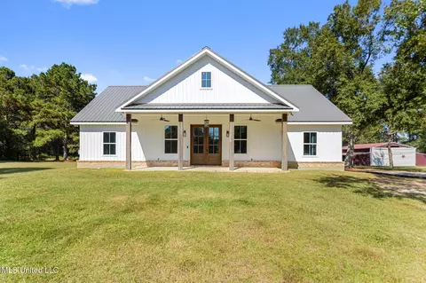 19696 W Wortham Rd, Saucier, MS 39574