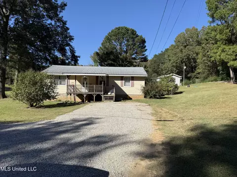1909 E Tate Rd, Coldwater, MS 38618 photo 2
