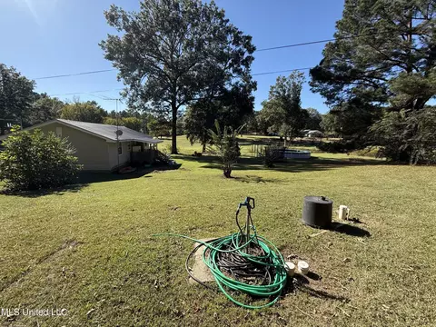 1909 E Tate Rd, Coldwater, MS 38618 photo 6