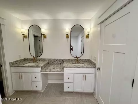 Bath - 188 Manilla St, Lucedale, MS 39452 photo 1 of 3