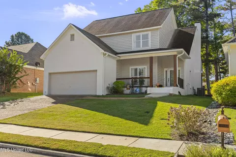 889 N Deerfield Dr, Canton, MS 39046