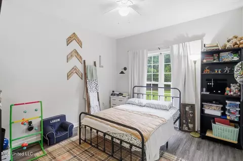 Bedroom - 59 Napoleon Cir, Brandon, MS 39047 photo 2 of 3