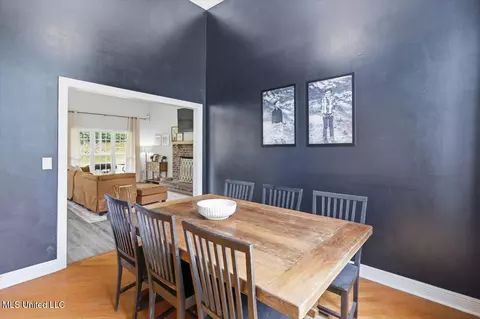 Dining - 59 Napoleon Cir, Brandon, MS 39047 photo 2 of 2