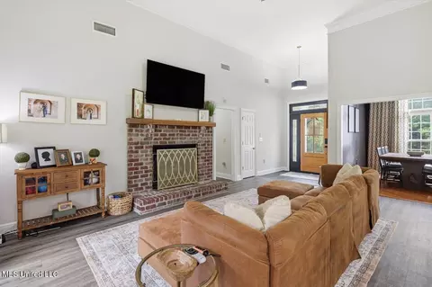 Other - 59 Napoleon Cir, Brandon, MS 39047 photo 2 of 8