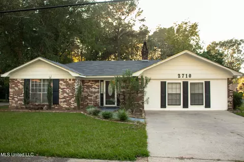 2710 Old Amy Rd, Laurel, MS 39440