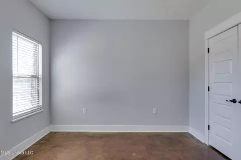 Bedroom - 950 S Malone Rd, Hernando, MS 38632 photo 5 of 5