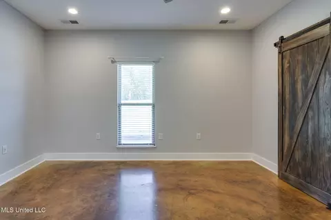 Bedroom - 950 S Malone Rd, Hernando, MS 38632 photo 2 of 5