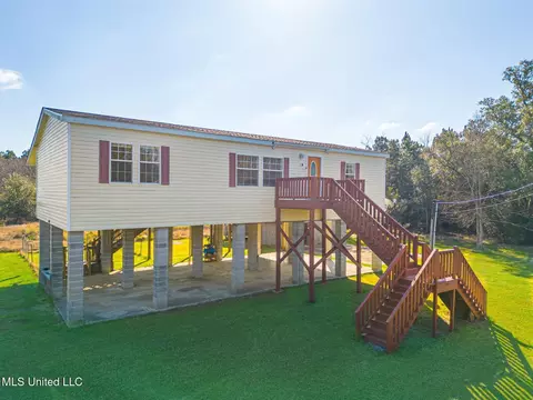 4170 Thirty Ninth St, Bay Saint Louis, MS 39520