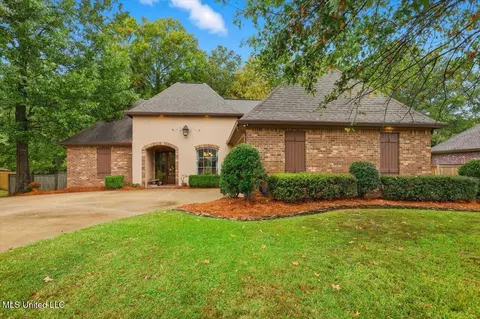 117 Bainbridge Bnd, Canton, MS 39046