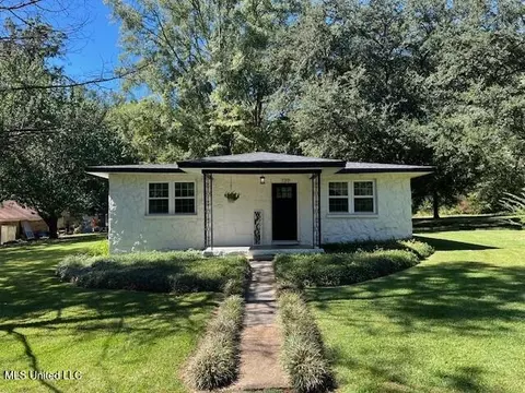 729 N Church St, Florence, MS 39073