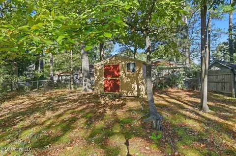 Exterior - 43 Sunline Ct, Brandon, MS 39042 photo 8 of 8