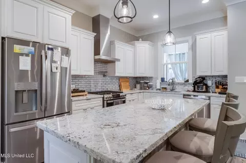Kitchen - 111 Driftwood Dr, Long Beach, MS 39560 photo 3 of 5