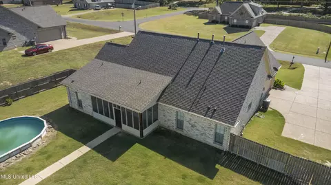 309 Garrison Dr, Senatobia, MS 38668 photo 7
