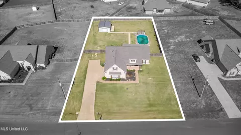 309 Garrison Dr, Senatobia, MS 38668 photo 10