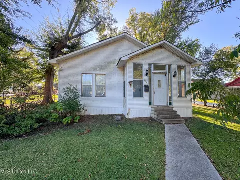 315 Garfield St, Tallulah, LA 71282