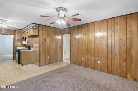 Living - 2372 Upper Dr, Pearl, MS 39208 photo 1 of 4