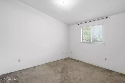 Bedroom - 2372 Upper Dr, Pearl, MS 39208 photo 5 of 7